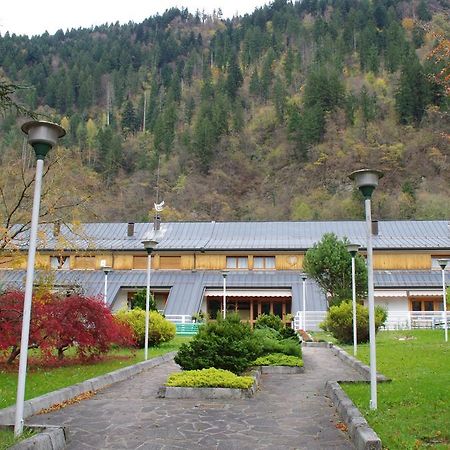 Hotel Casa Per Ferie Paola Di Rosa Arta Terme Exteriér fotografie