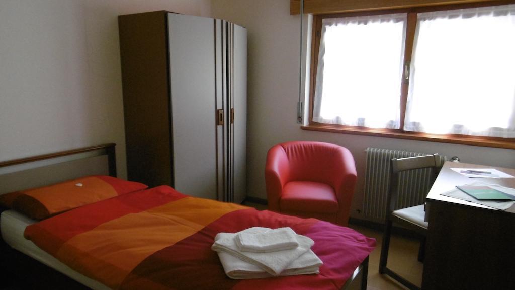 Hotel Casa Per Ferie Paola Di Rosa Arta Terme Pokoj fotografie