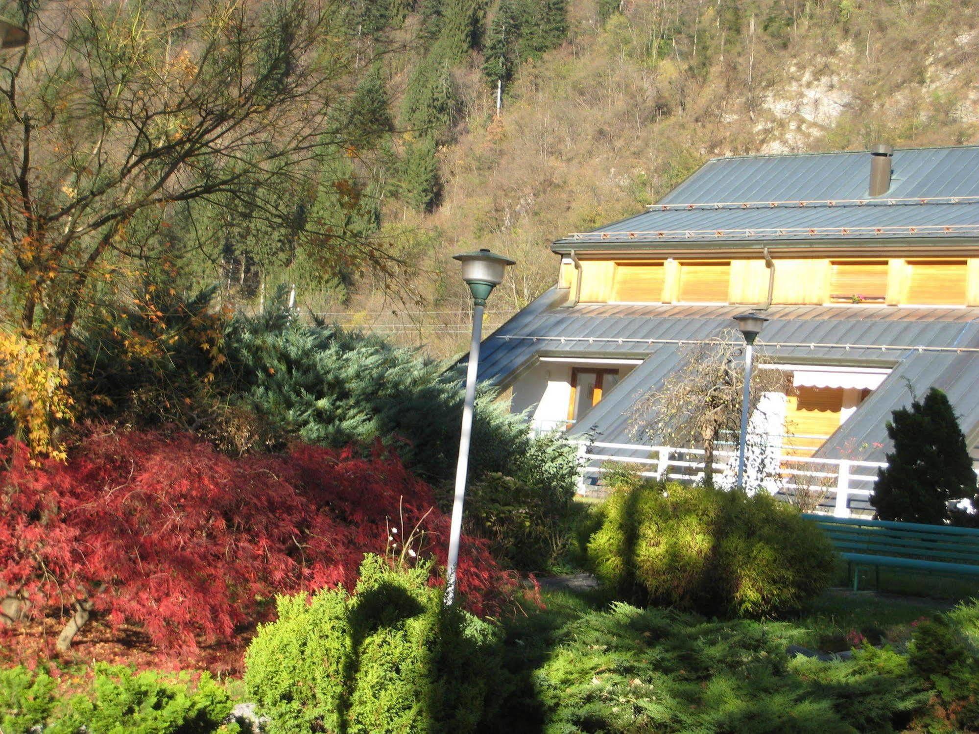 Hotel Casa Per Ferie Paola Di Rosa Arta Terme Exteriér fotografie